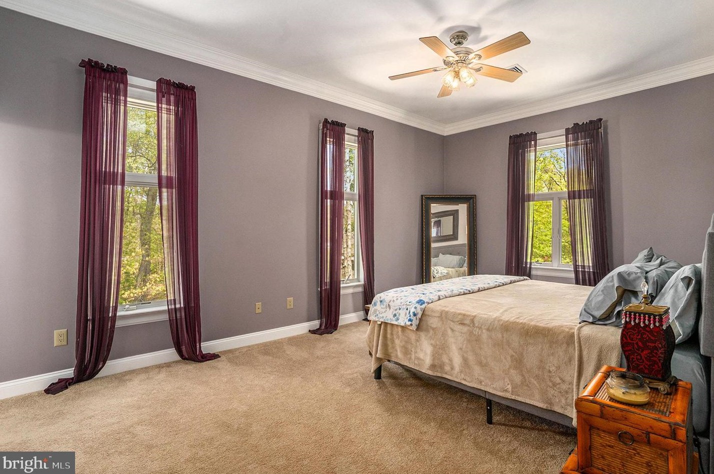 1852 Willow Grv Rd, Aura NJ 08343-2515 exterior