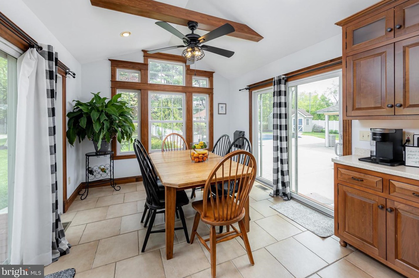 800 Canvasback Dr, Harrison Township NJ 08062-3229 exterior