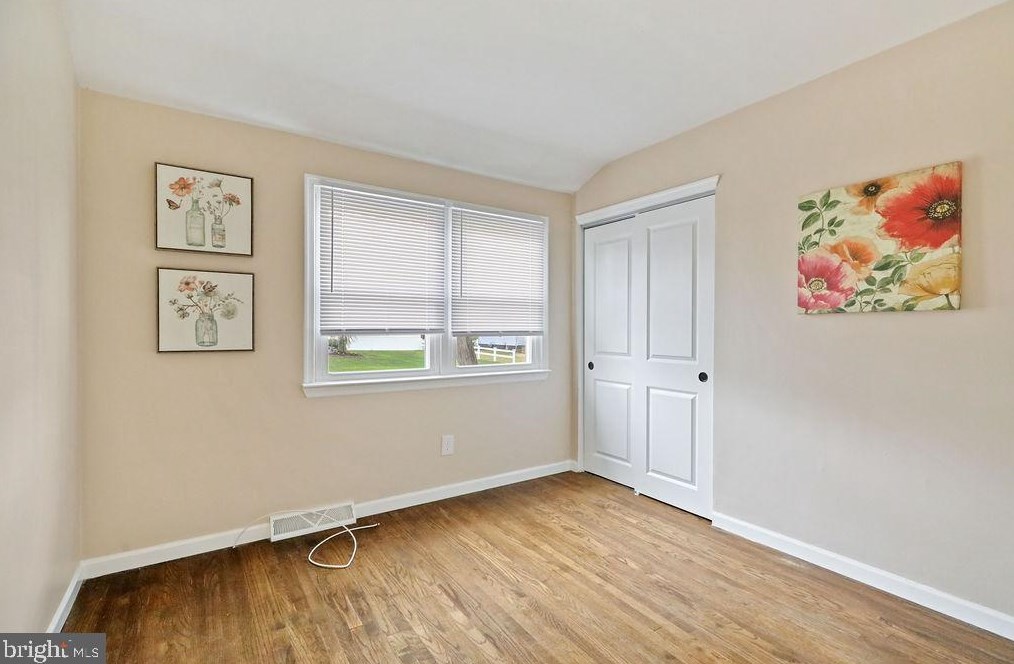 207 8 St, West Deptford NJ  08086-3057 exterior