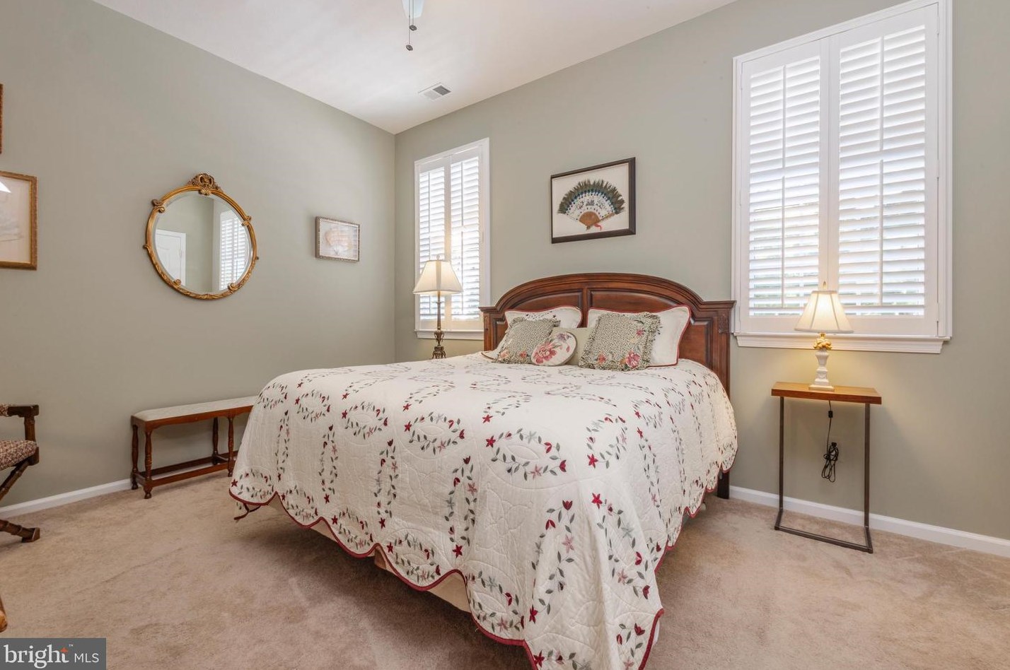 232 Night Hawk Cir, West Deptford NJ 08086-1804 exterior