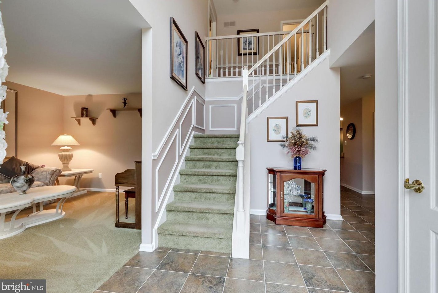 17 Maplewood Ln, West Deptford, NJ 08051