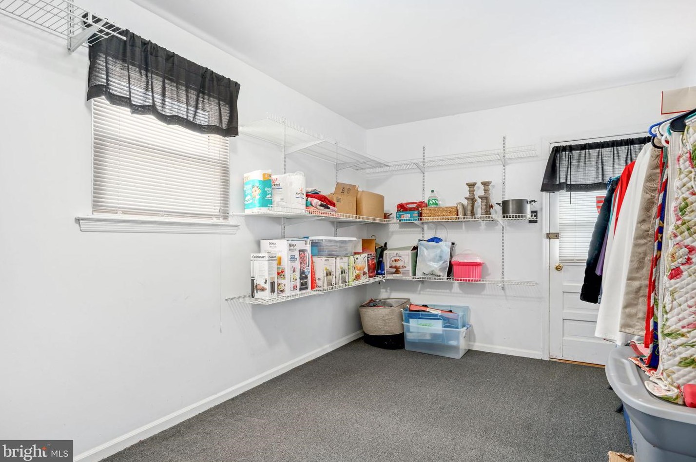 112 Cranford Ct, West Deptford NJ 08096-4200 exterior