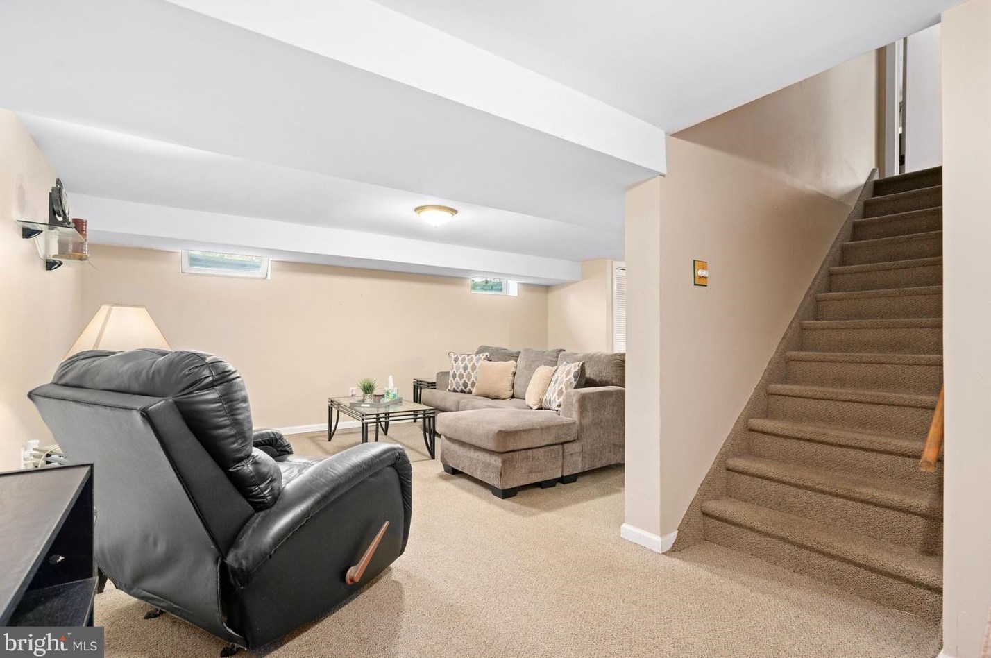 112 Cranford Ct, West Deptford NJ 08096-4200 exterior