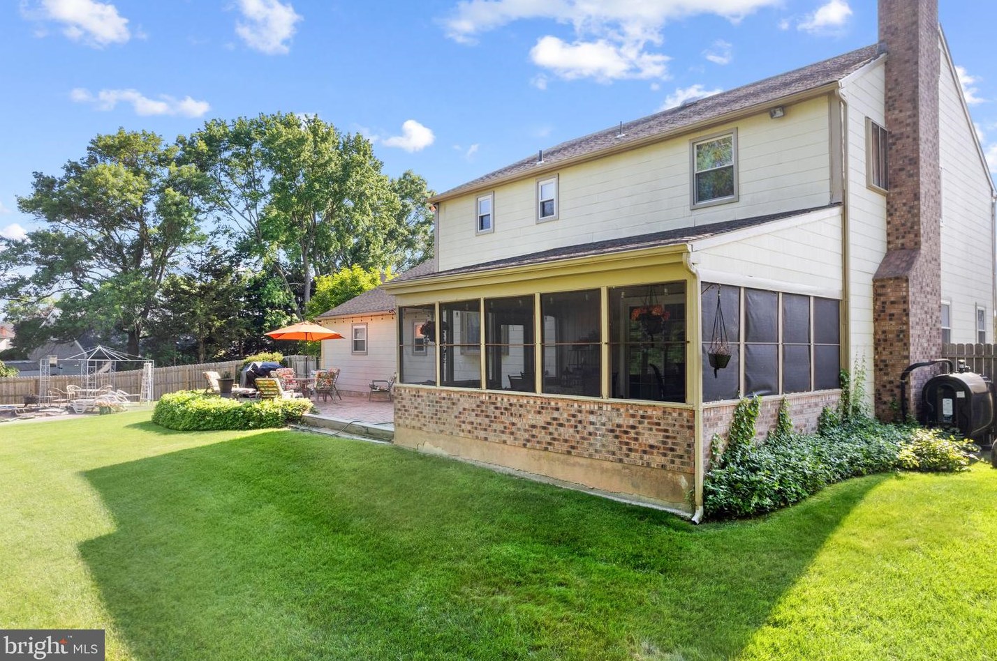 112 Cranford Ct, West Deptford NJ 08096-4200 exterior