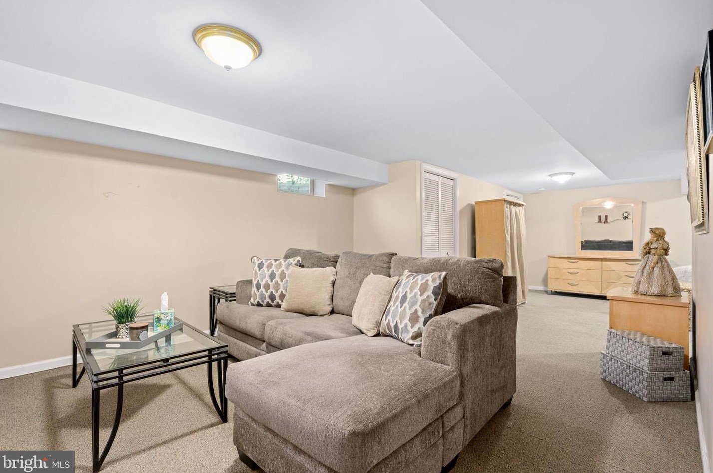 112 Cranford Ct, West Deptford NJ 08096-4200 exterior