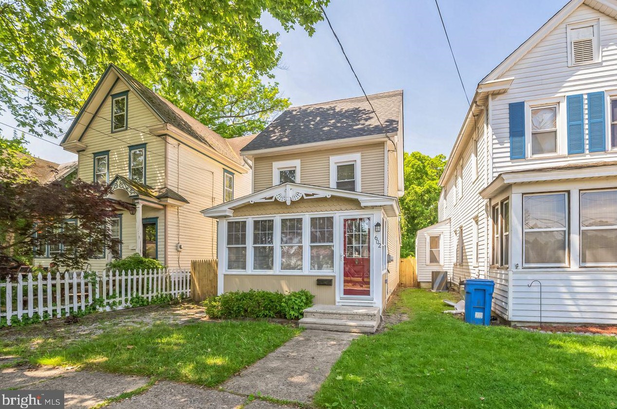 602 Delsea Dr, West Deptford, NJ 08093