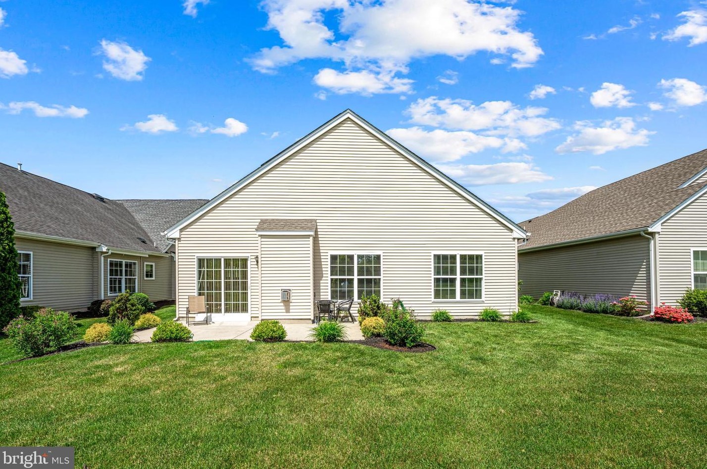 319 Grande Blvd, Aura NJ  08028-3243 exterior