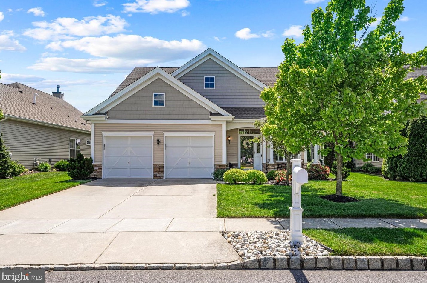 319 Grande Blvd, Aura, NJ 08028-3243
