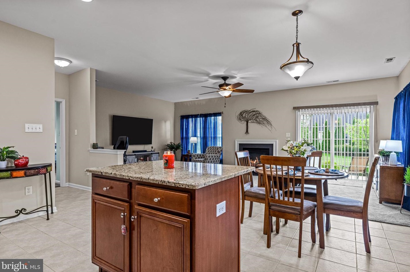 319 Grande Blvd, Aura NJ  08028-3243 exterior