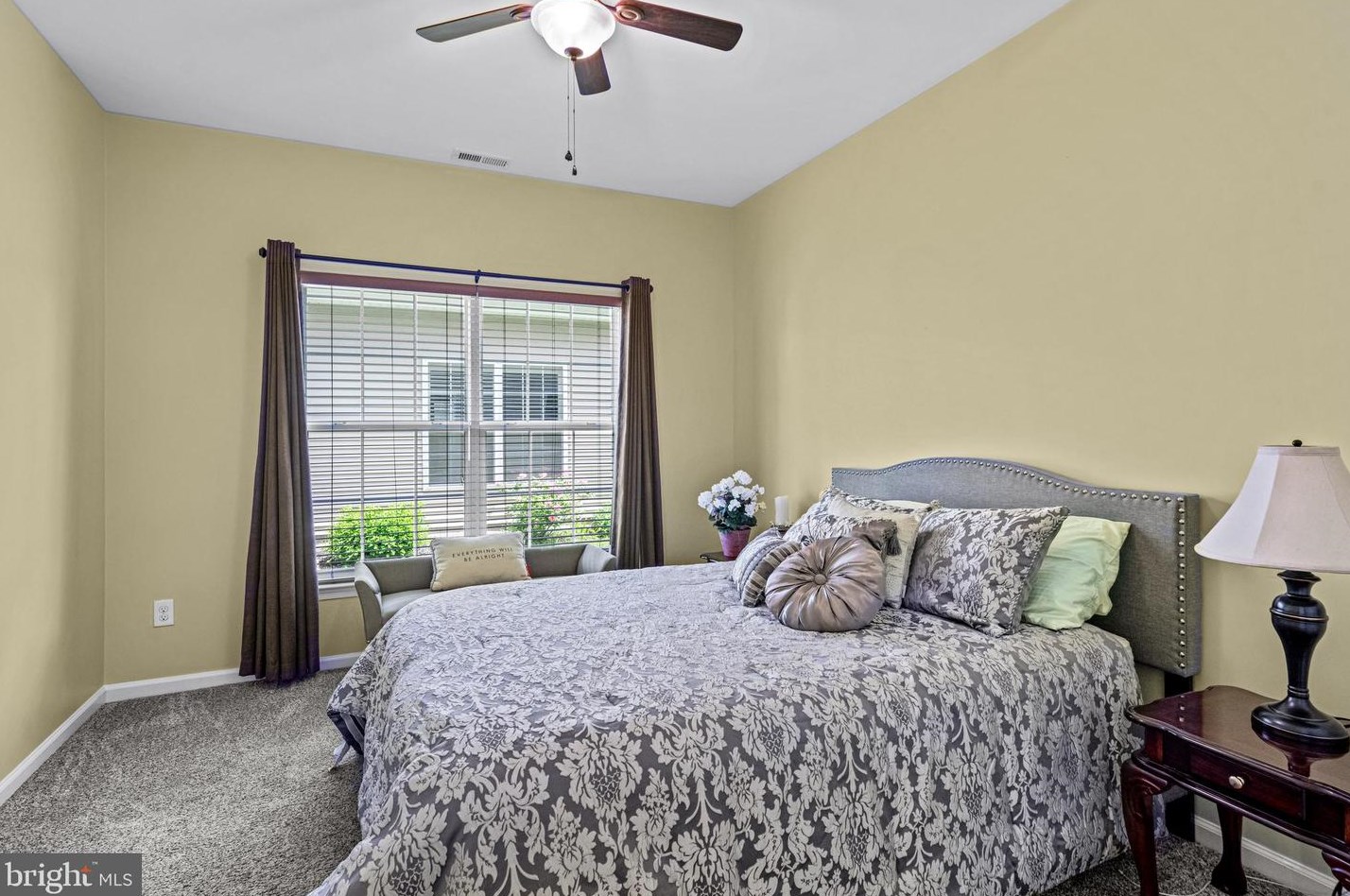 319 Grande Blvd, Aura NJ  08028-3243 exterior