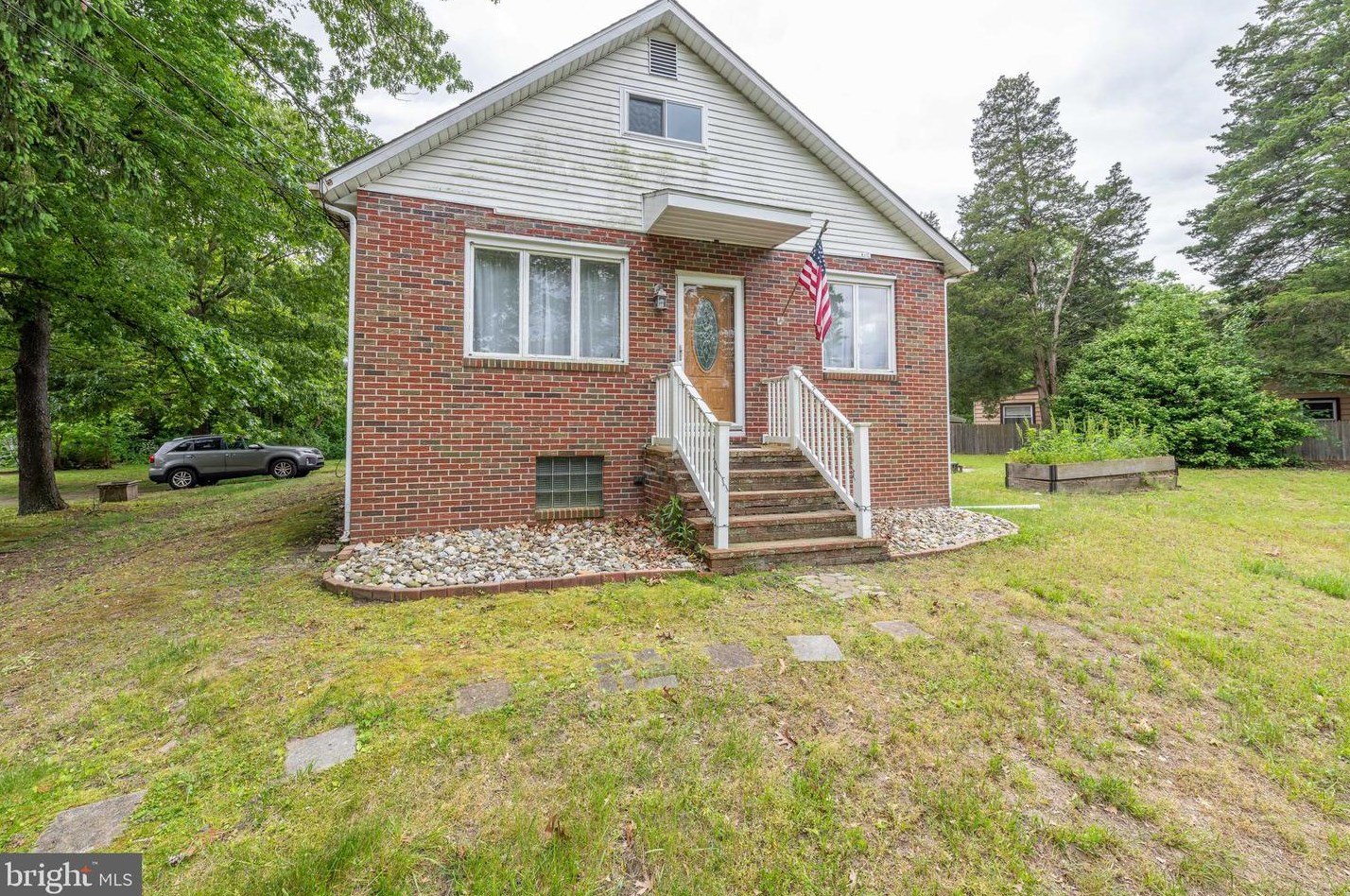 548 Chestnut Ave, West Deptford, NJ 08097