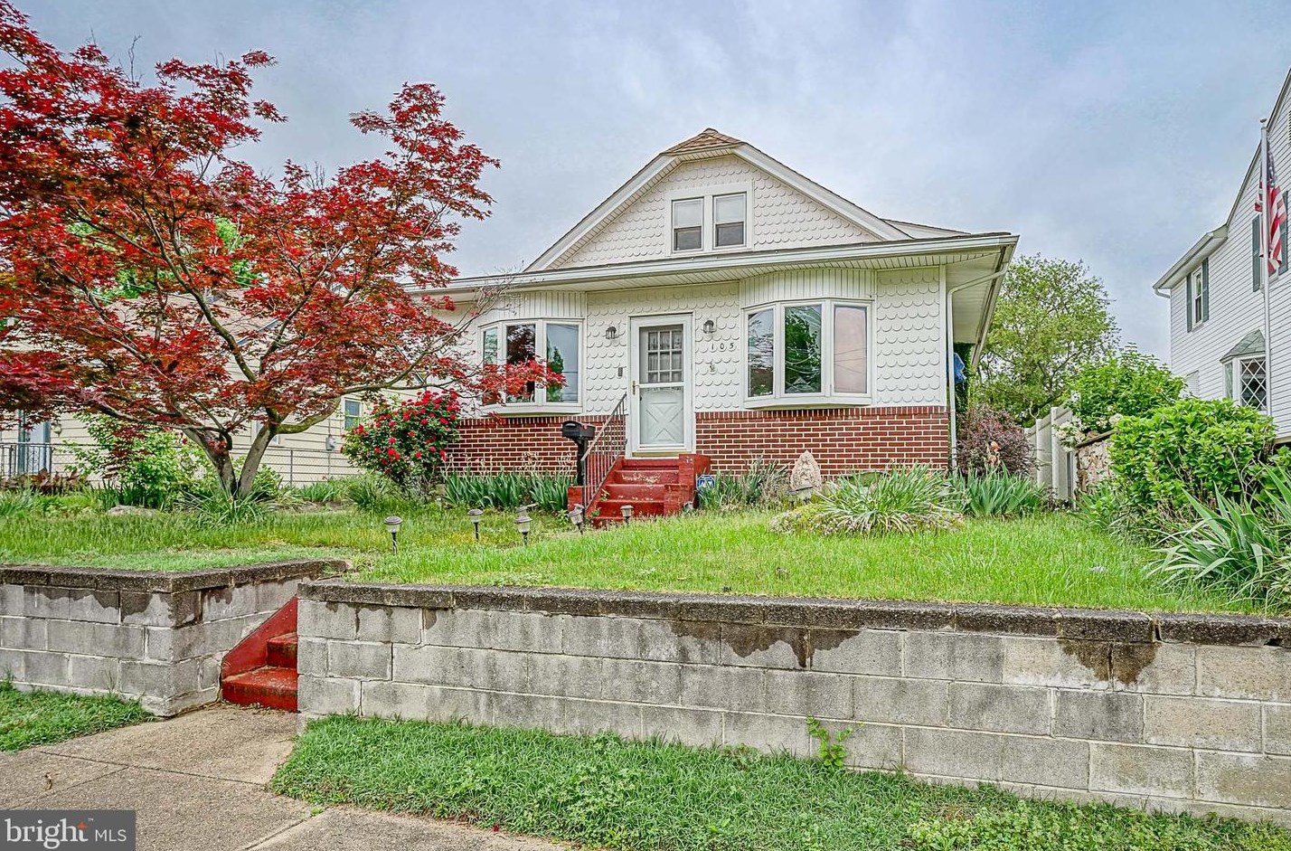 105 Spruce Ave, West Deptford, NJ 08093-1119