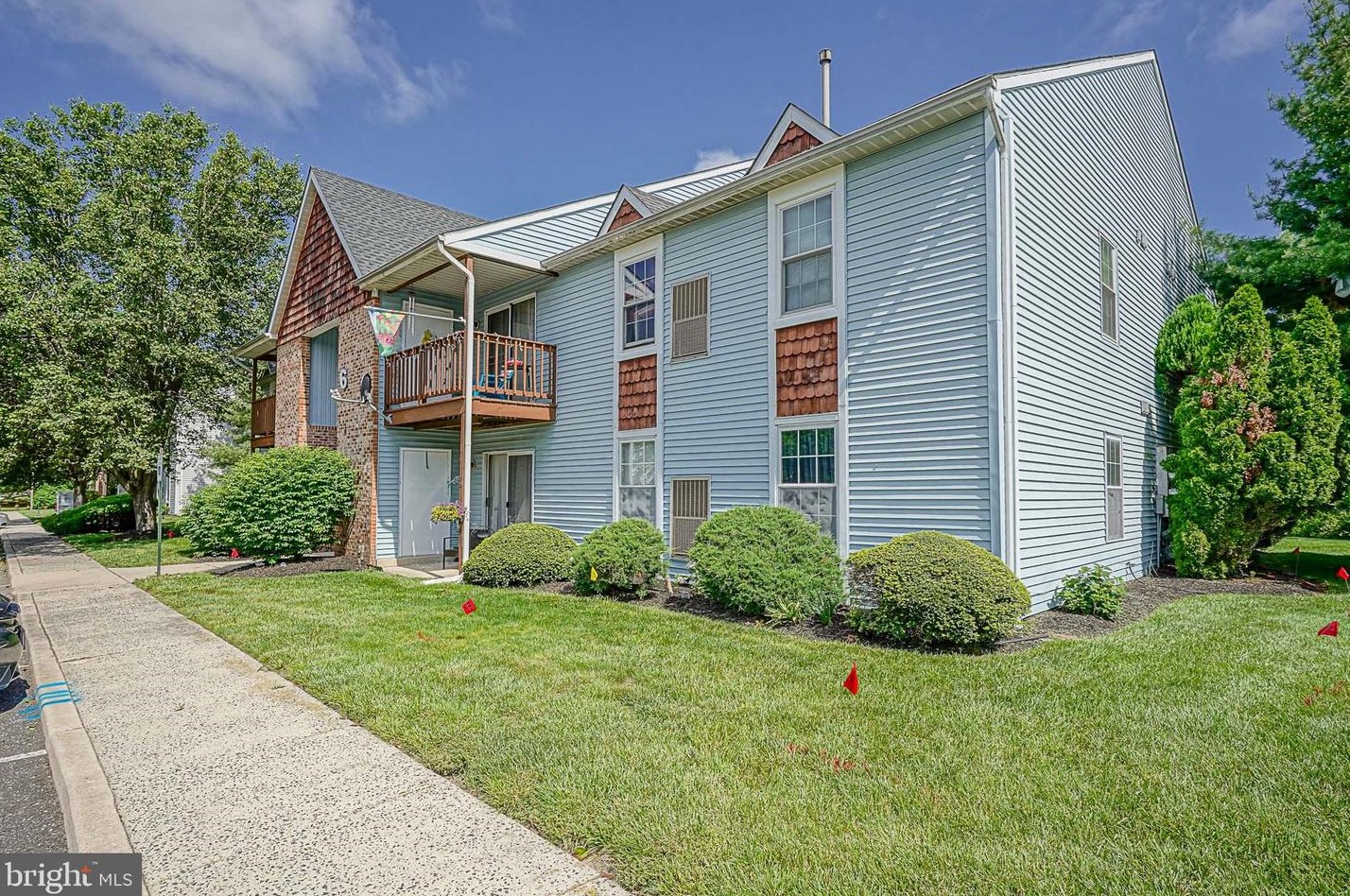 62 Dover Ct, Blenheim, NJ 08012