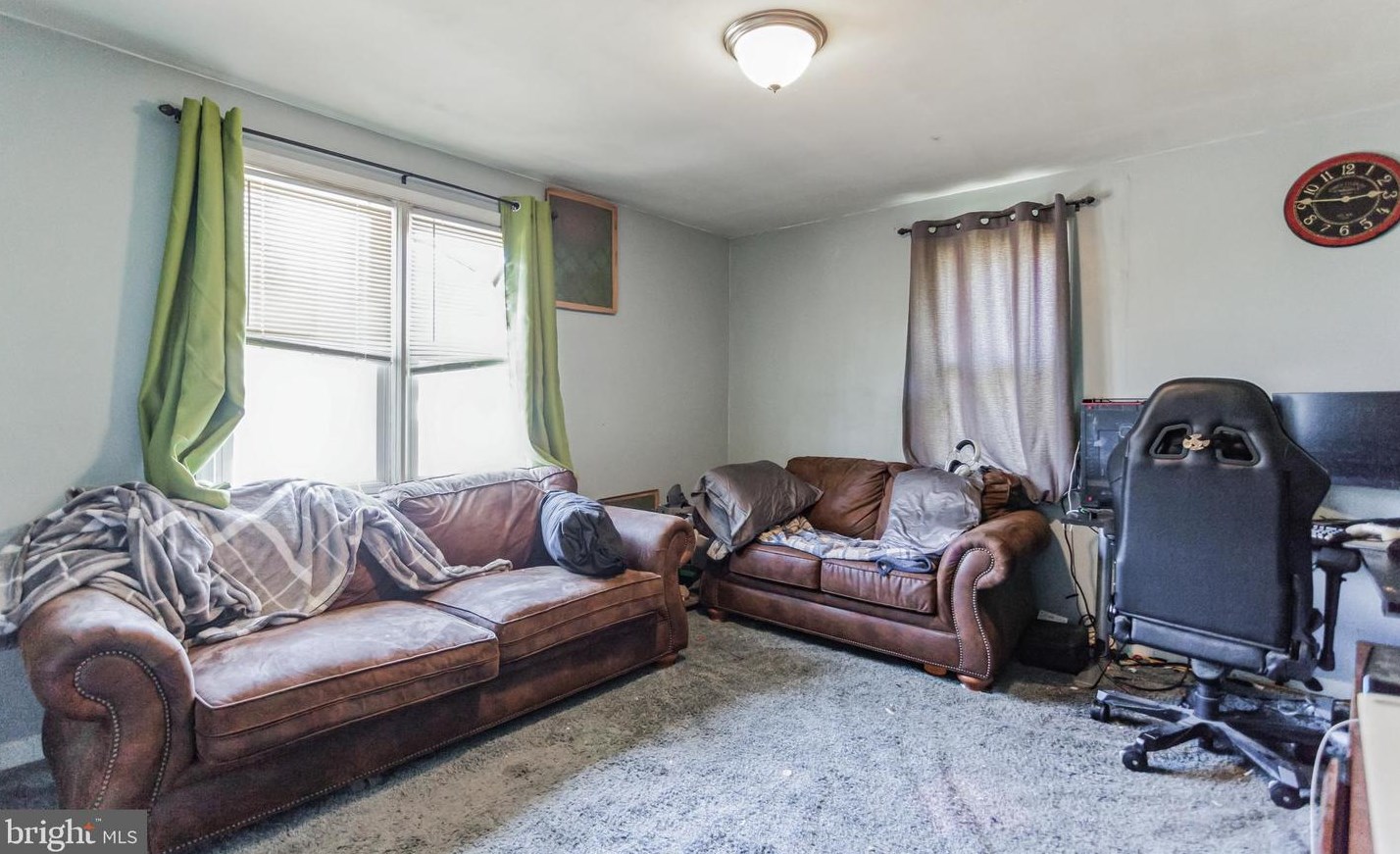 301 Columbia Blvd, West Deptford NJ 08063-1013 exterior