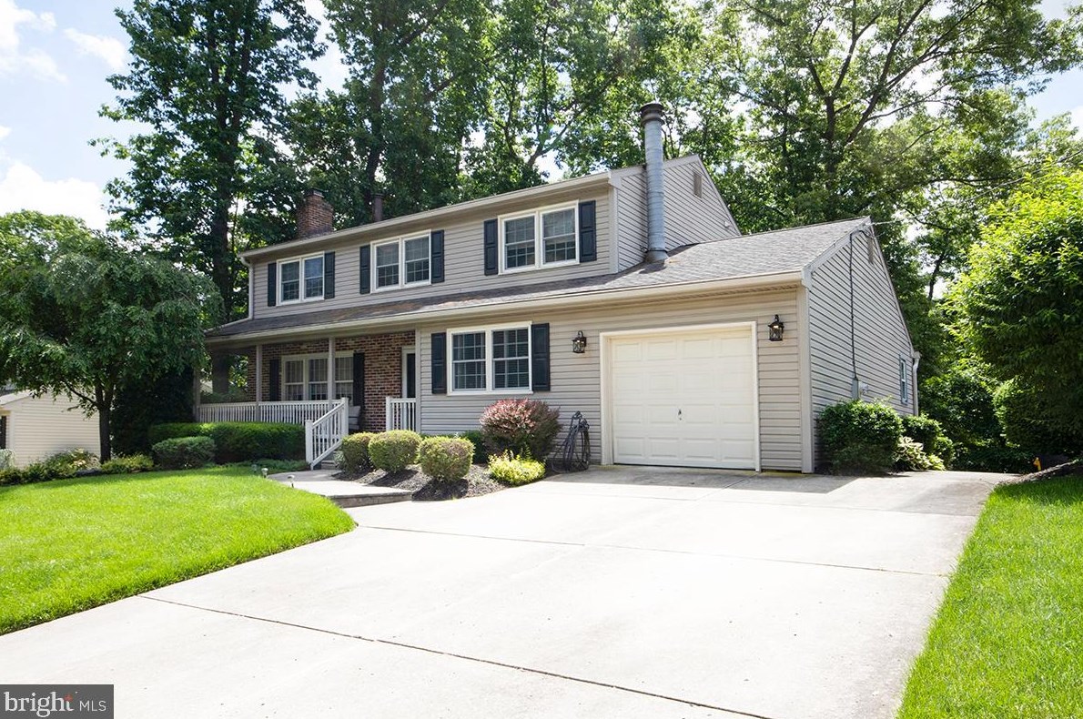 831 Canal St, Blenheim NJ 08012-1033 exterior