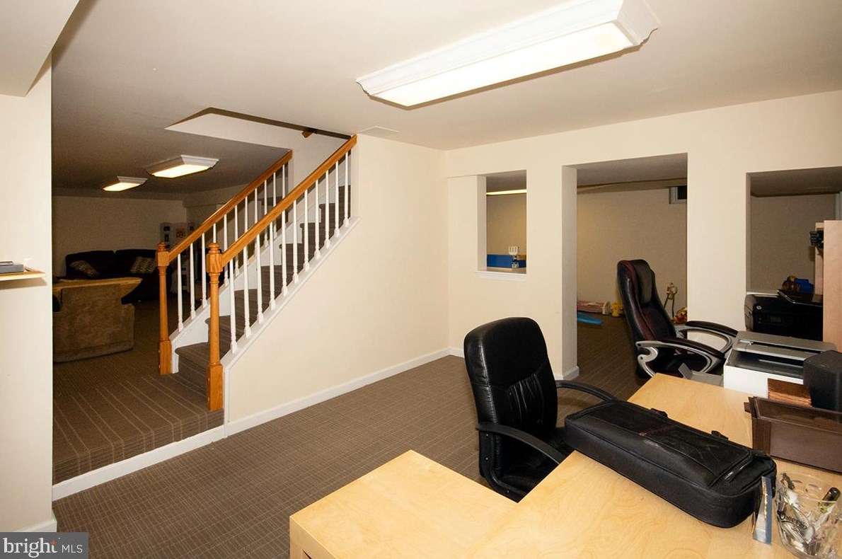 831 Canal St, Blenheim NJ 08012-1033 exterior