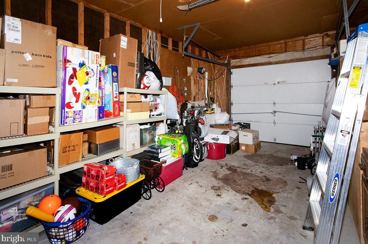 831 Canal St, Blenheim NJ 08012-1033 exterior