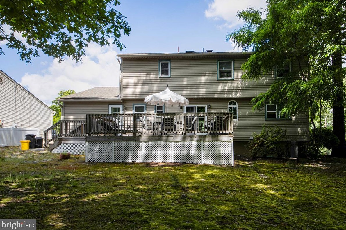 831 Canal St, Blenheim NJ 08012-1033 exterior