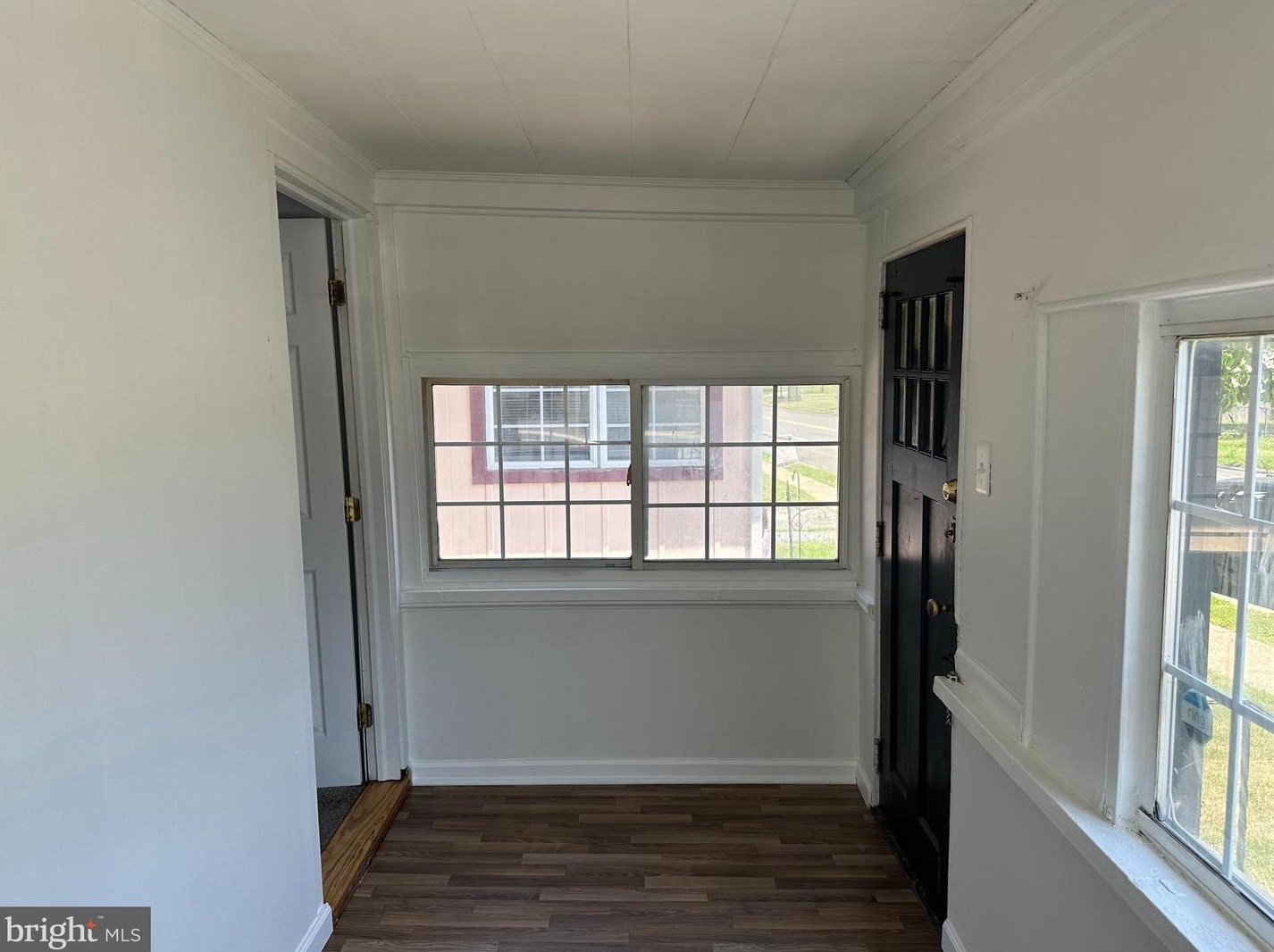 530 Delsea Dr, West Deptford NJ  08093-1225 exterior
