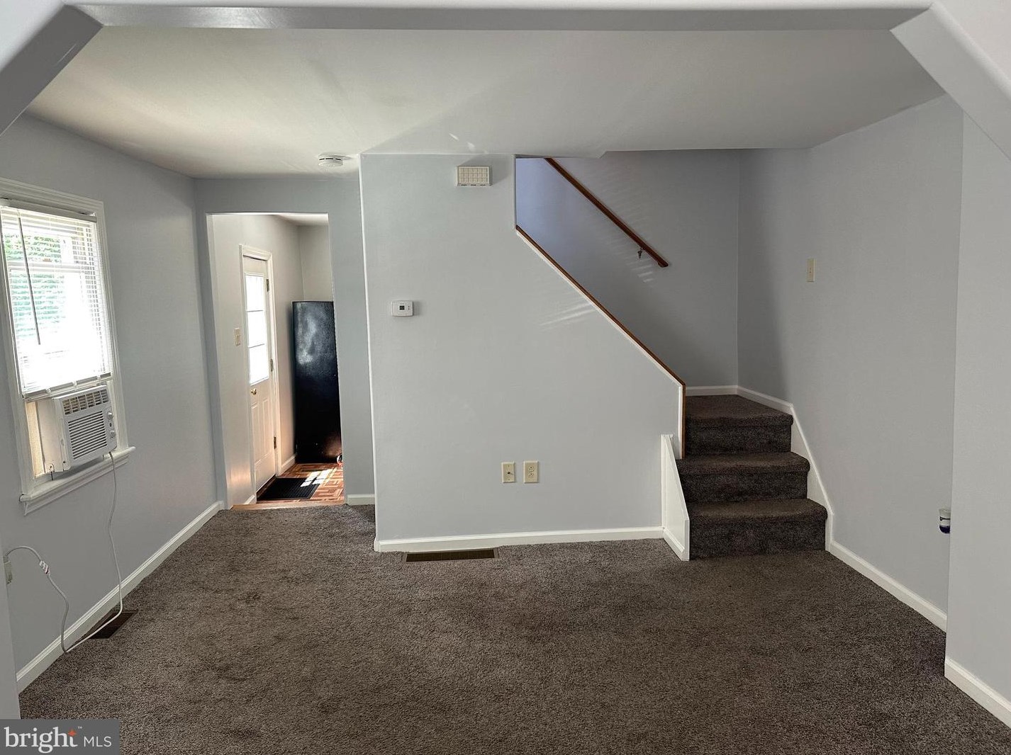 530 Delsea Dr, West Deptford NJ  08093-1225 exterior