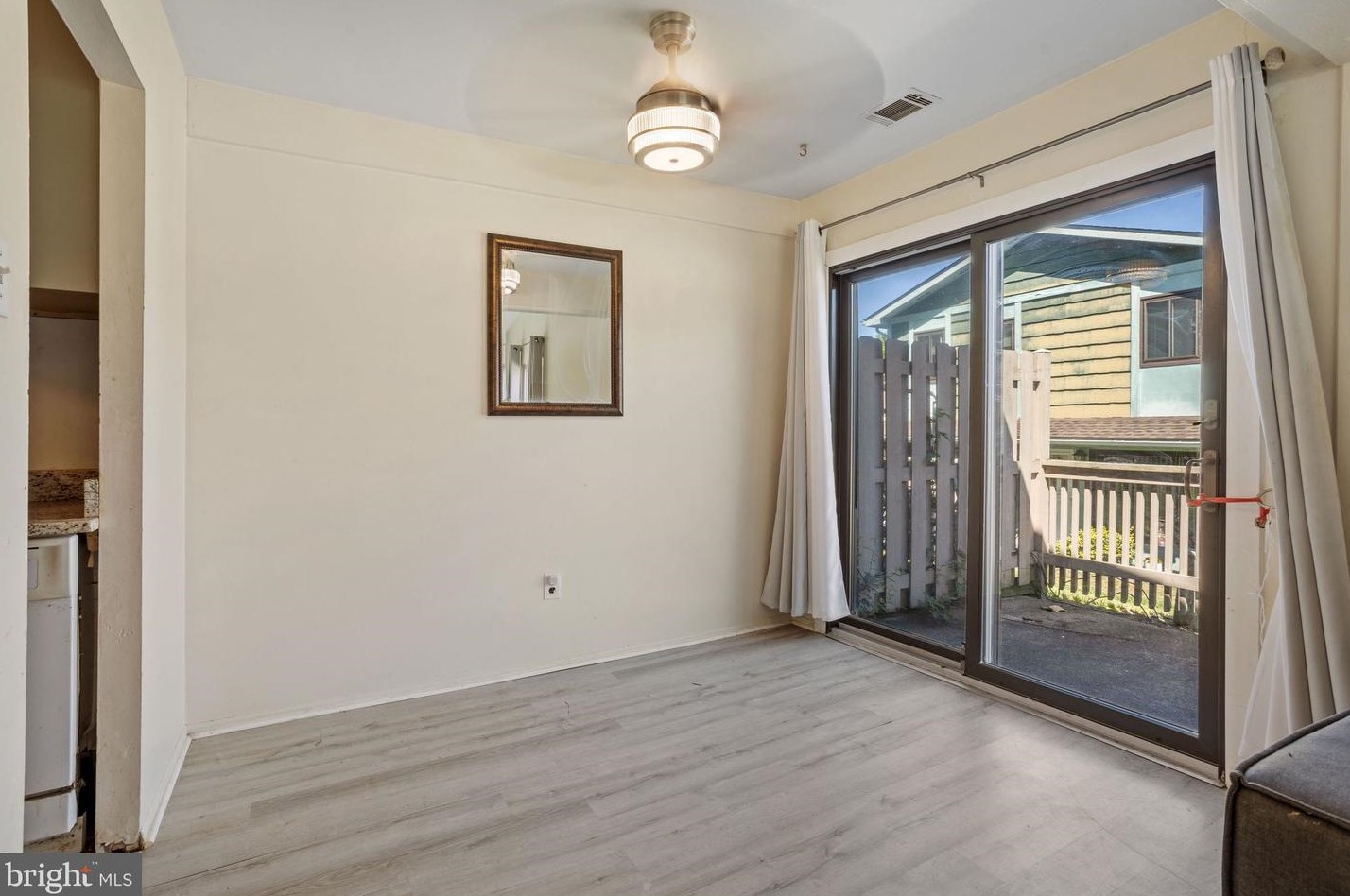 58 Willowwood Ct, West Deptford NJ  exterior