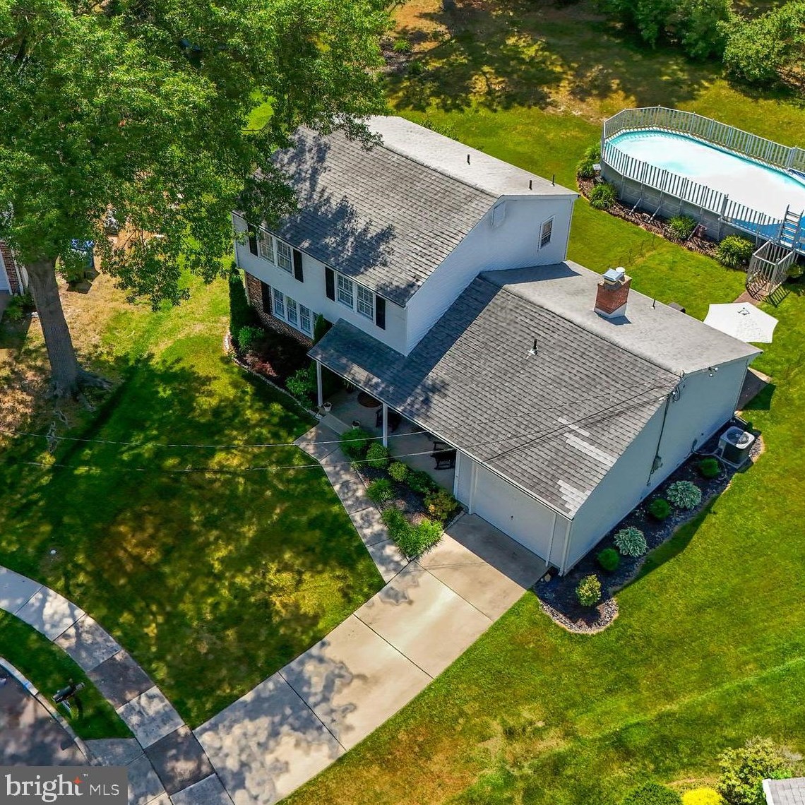217 Westwood Ct, West Deptford, NJ 08096-3134
