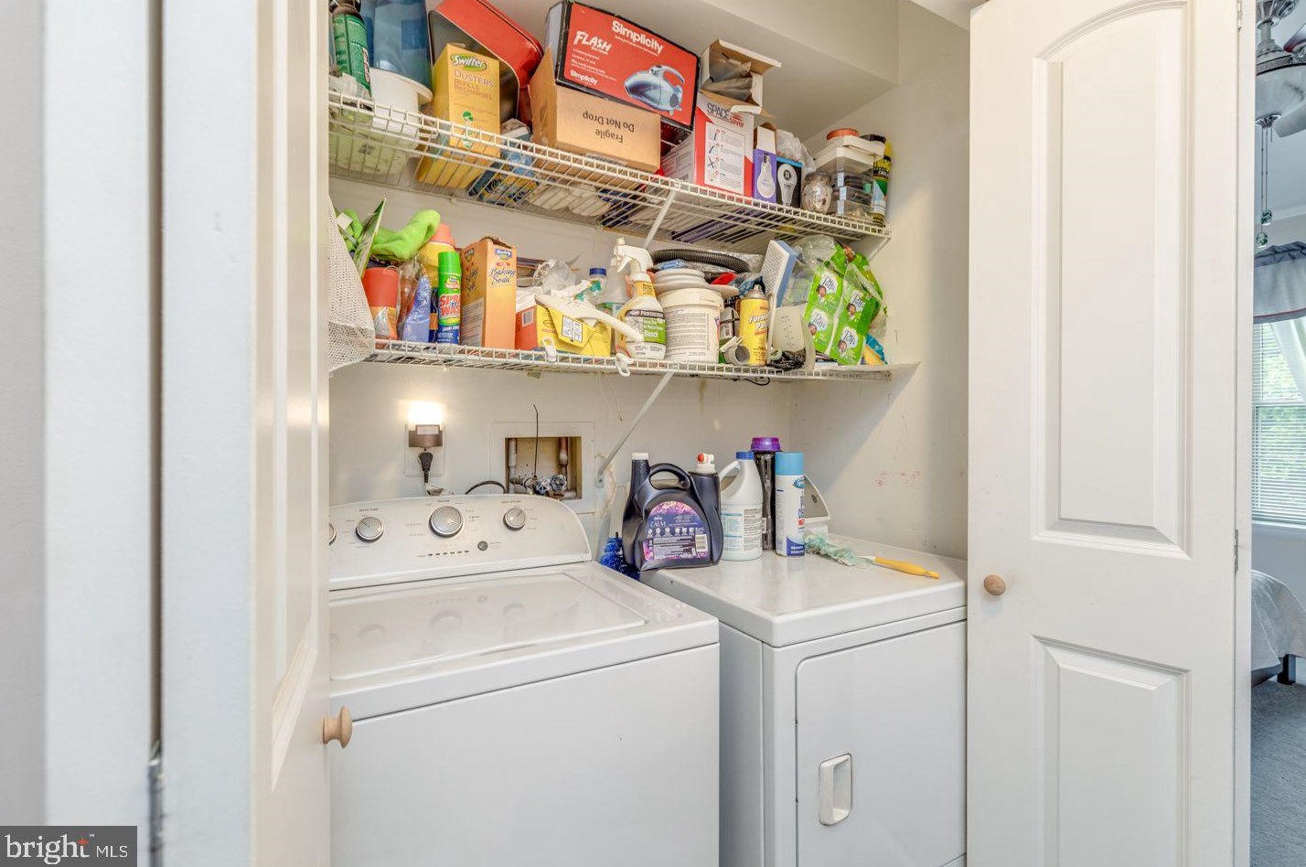 102 Brent Ct, West Deptford NJ  08086-2004 exterior