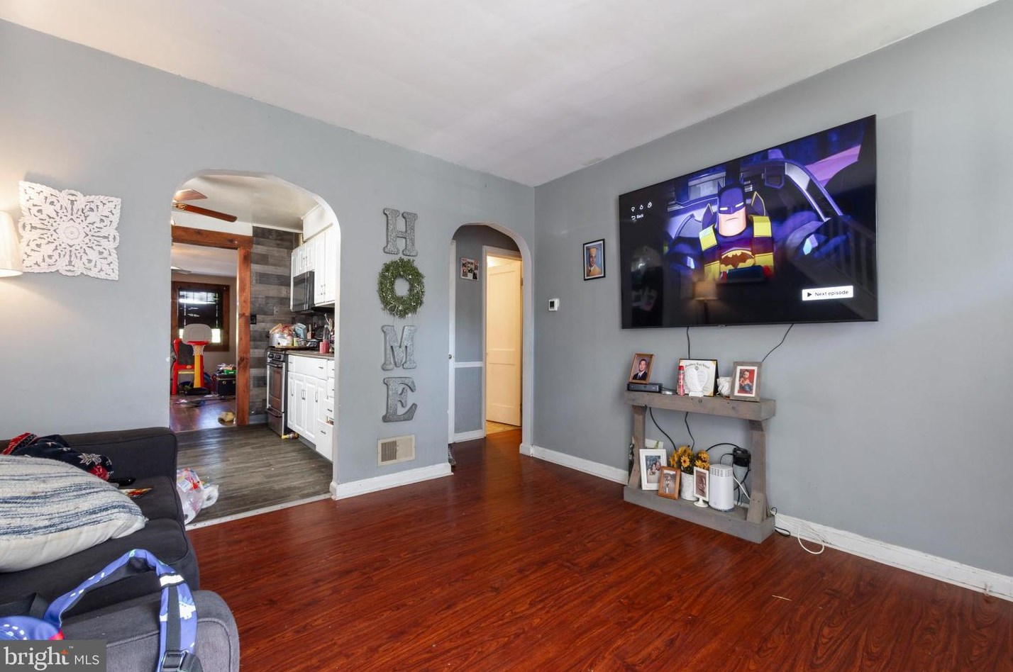 737 Washington Ave, West Deptford NJ 08096-3547 exterior