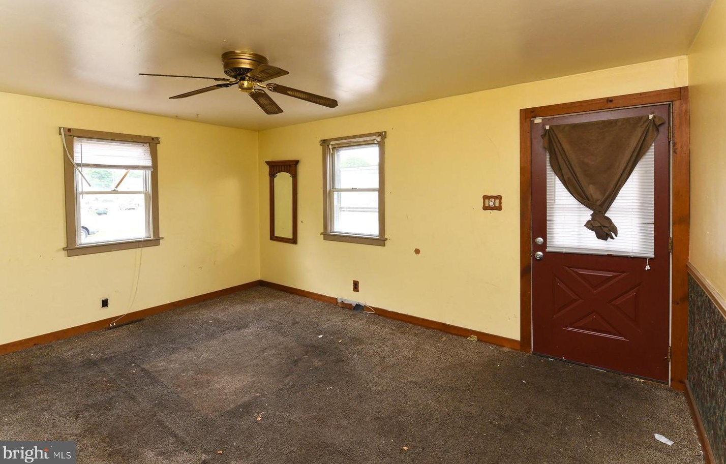 229 Greenwich Ave, West Deptford, NJ 08066