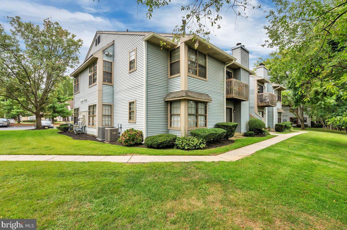 348 Coventry, West Deptford, NJ 08051
