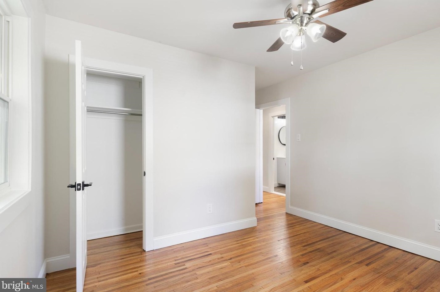 1535 Delsea Dr, West Deptford NJ  08093-1222 exterior