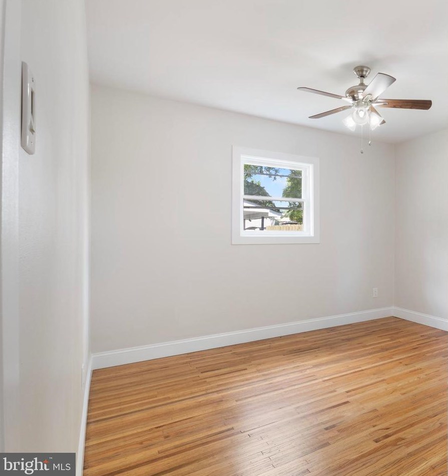 1535 Delsea Dr, West Deptford NJ  08093-1222 exterior