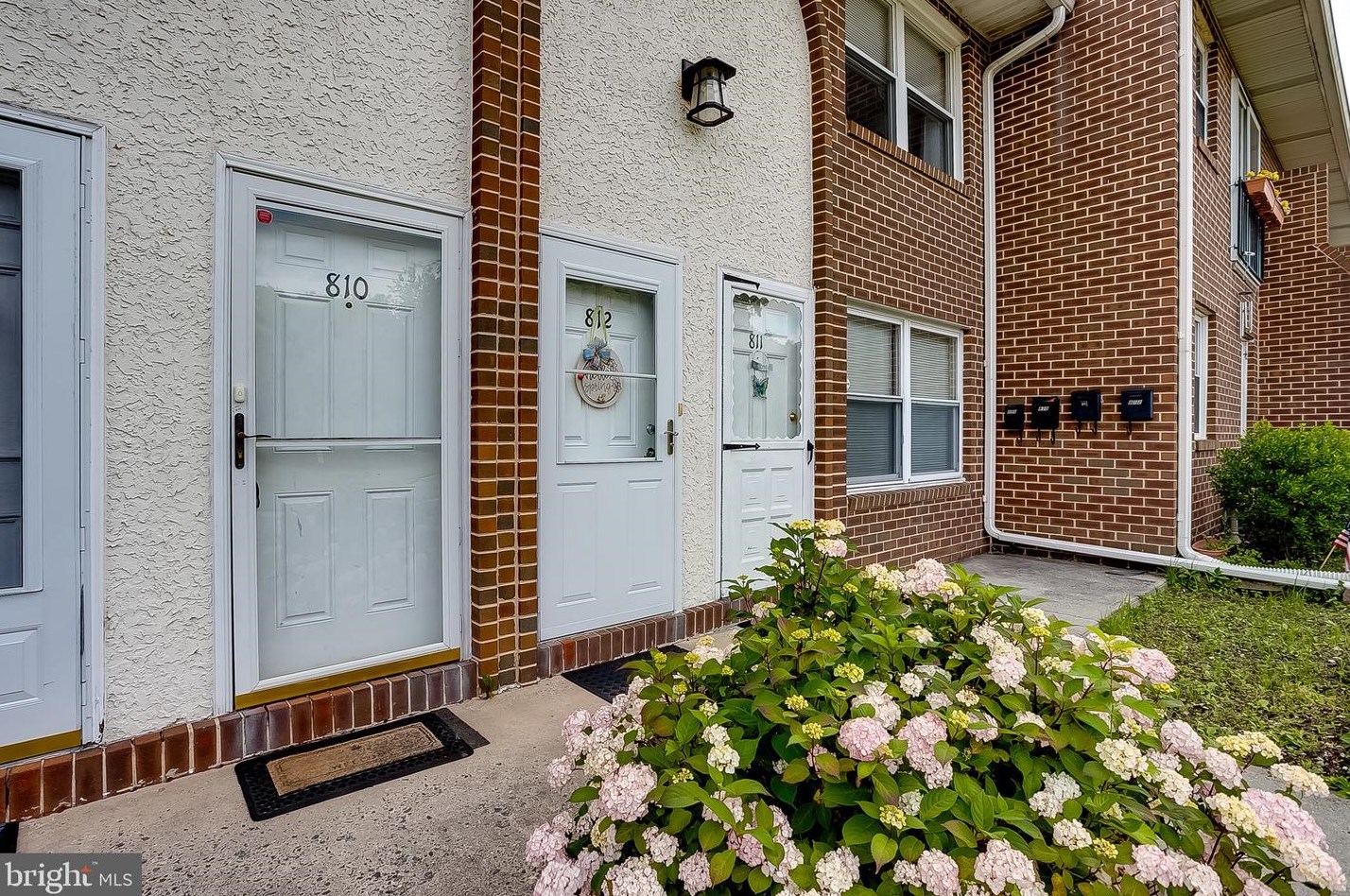 810 Winding Way, West Deptford, NJ 08093