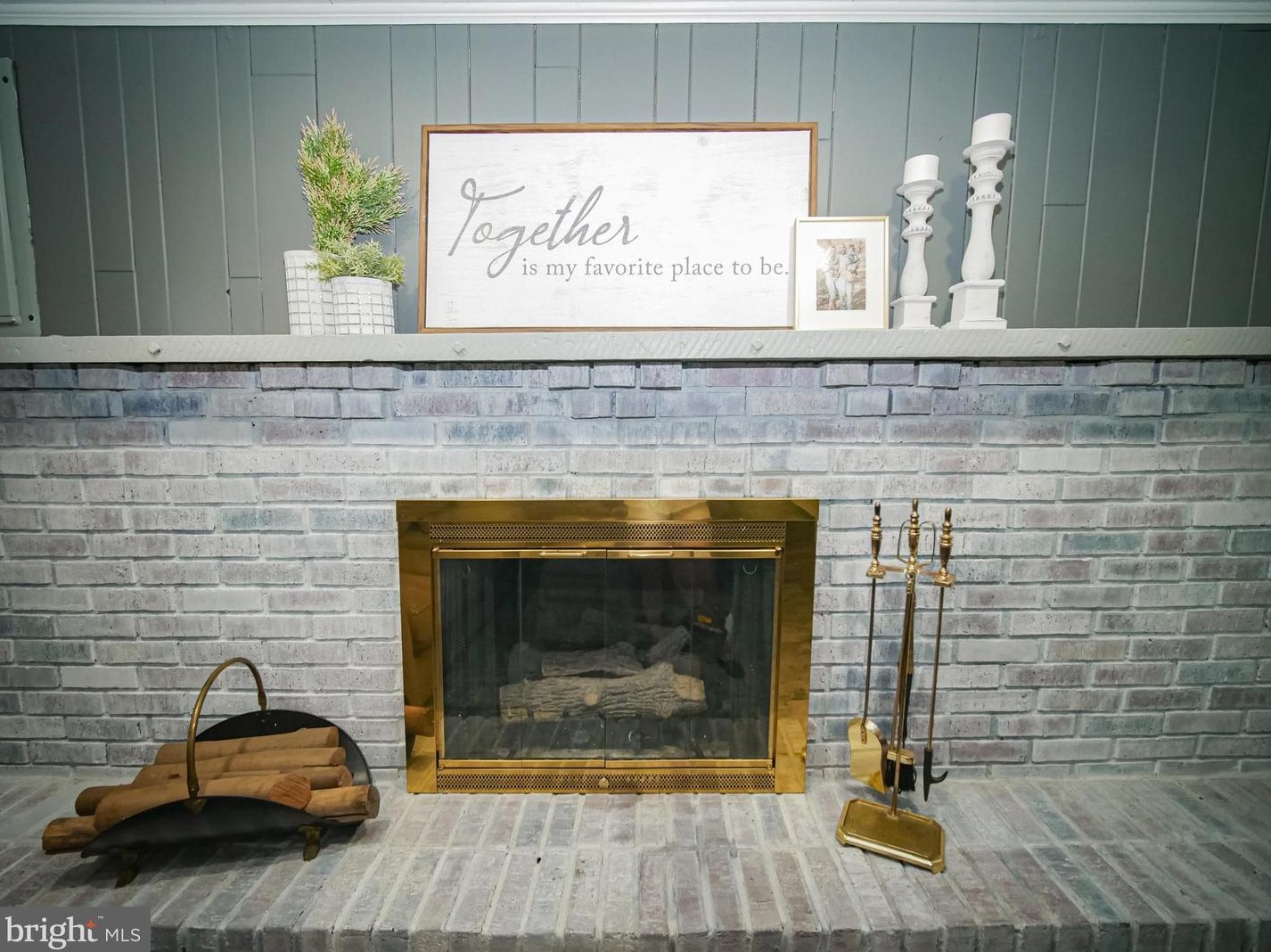 50 Holly Dr, West Deptford NJ  08096-3317 exterior