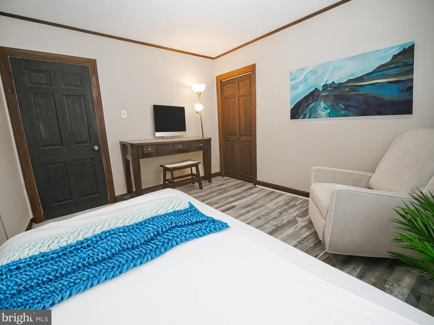 50 Holly Dr, West Deptford NJ  08096-3317 exterior