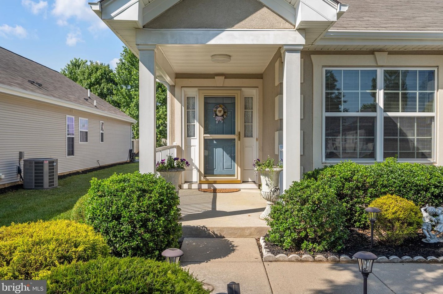 12 Belair Ct, Swedesboro, NJ 08085