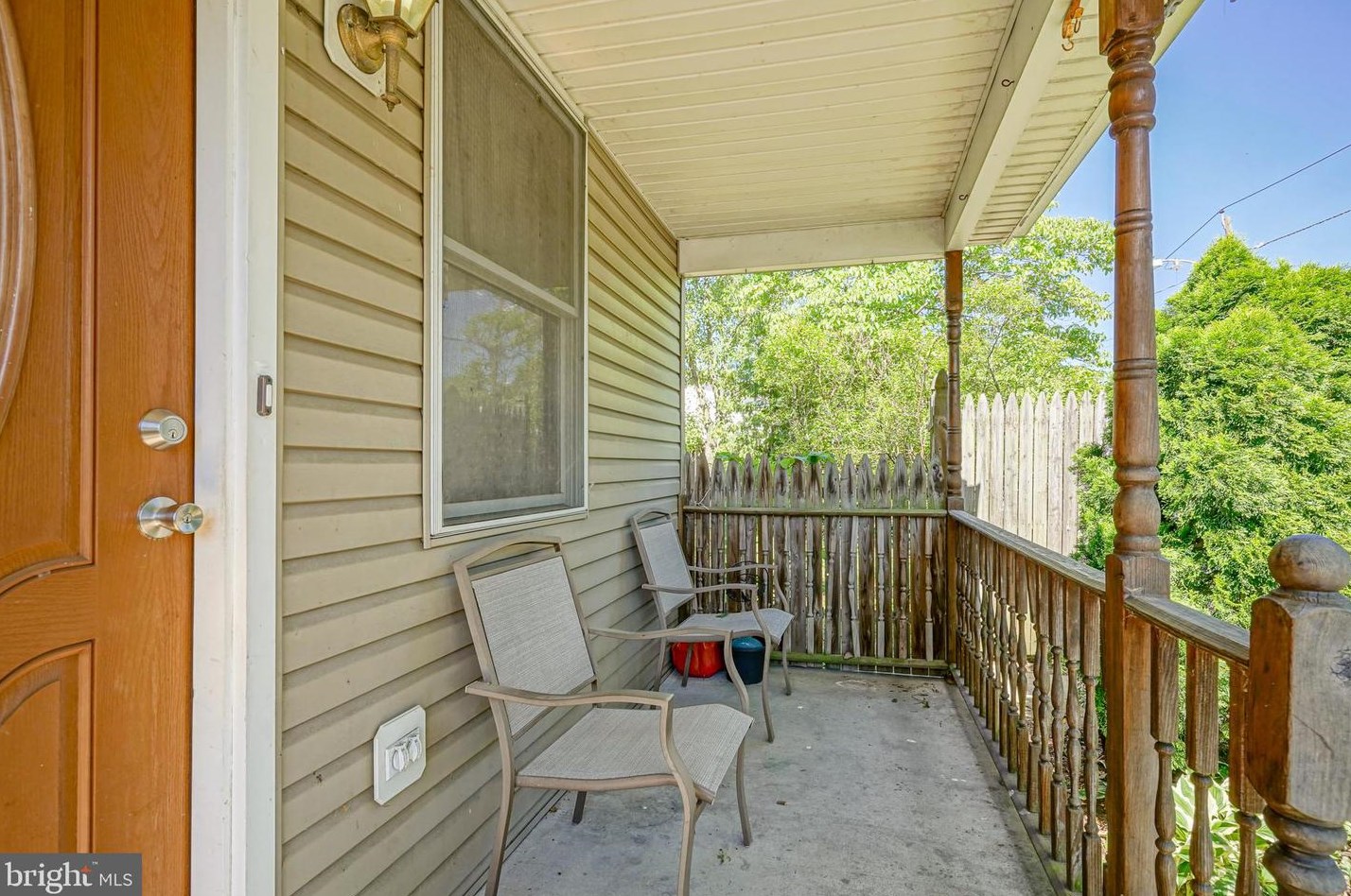1014 Wesley Ave, West Deptford, NJ 08063