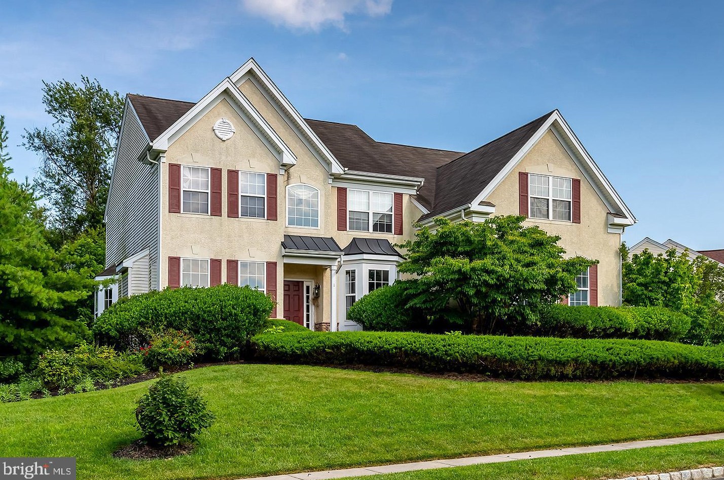 1 Brookridge Dr, Swedesboro, NJ 08085