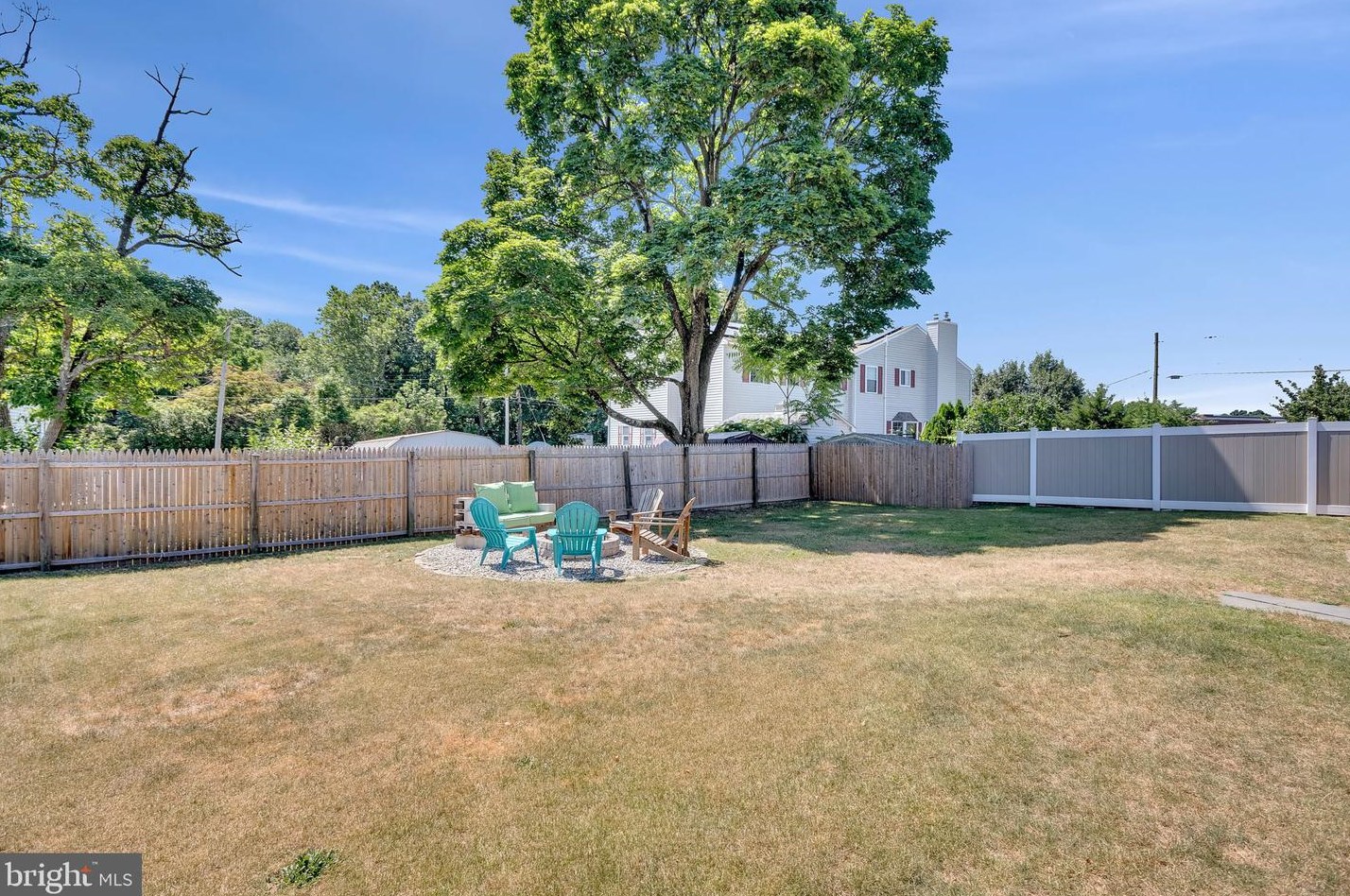 243 Evergreen Ave, West Deptford NJ  08051-1045 exterior