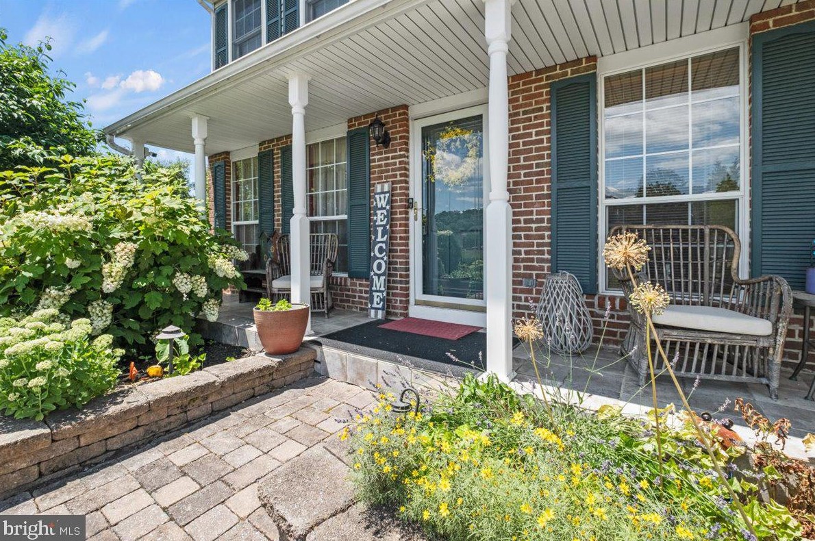 110 Treeline Dr, West Deptford, NJ 08096