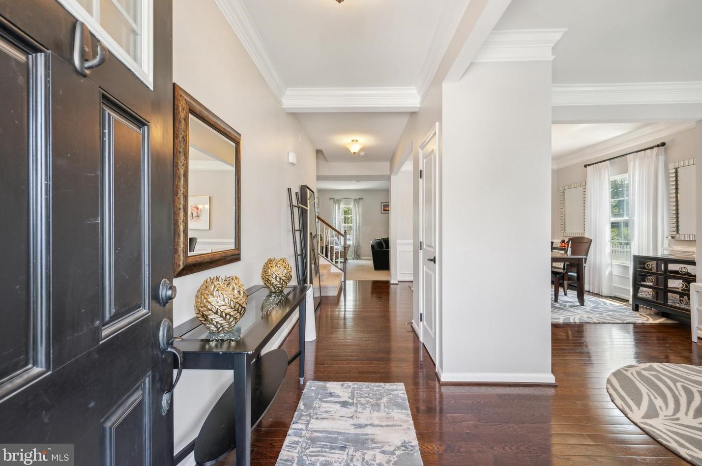 12 Violet Ct, West Deptford, NJ 08096