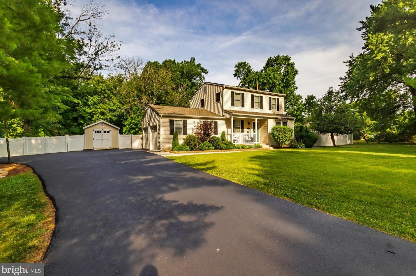 215 Leonard Ave, Clarksboro, NJ 08020-1501