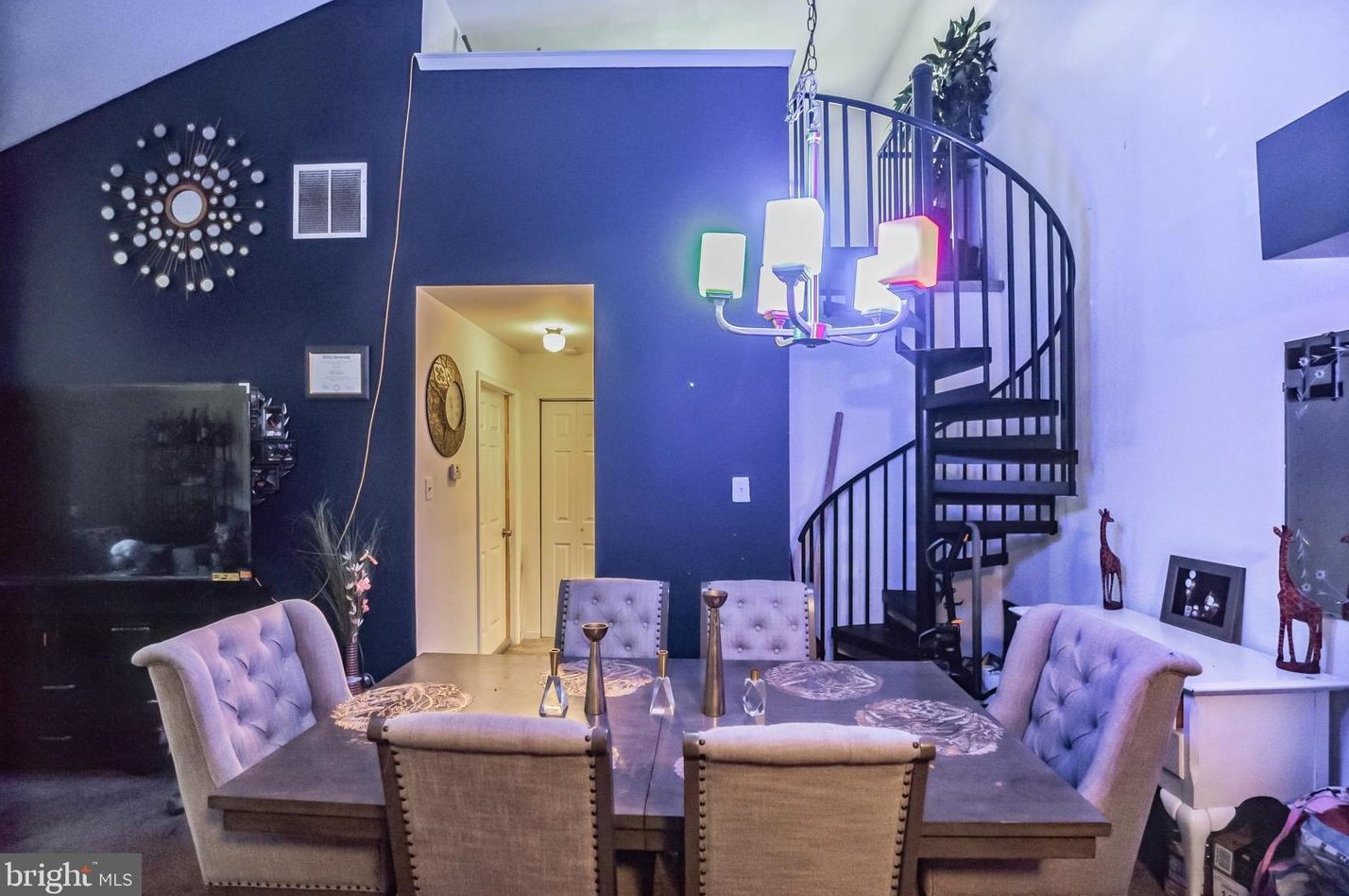 1314 Tristram Cir, West Deptford NJ  08051-2254 exterior