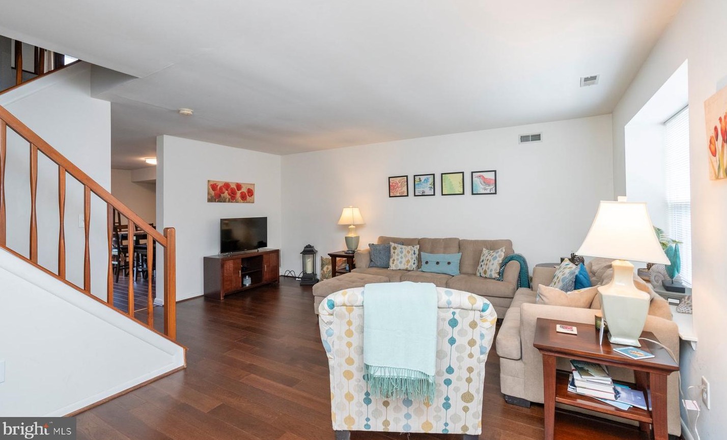 119 Brent Ct West, West Deptford, NJ 08086