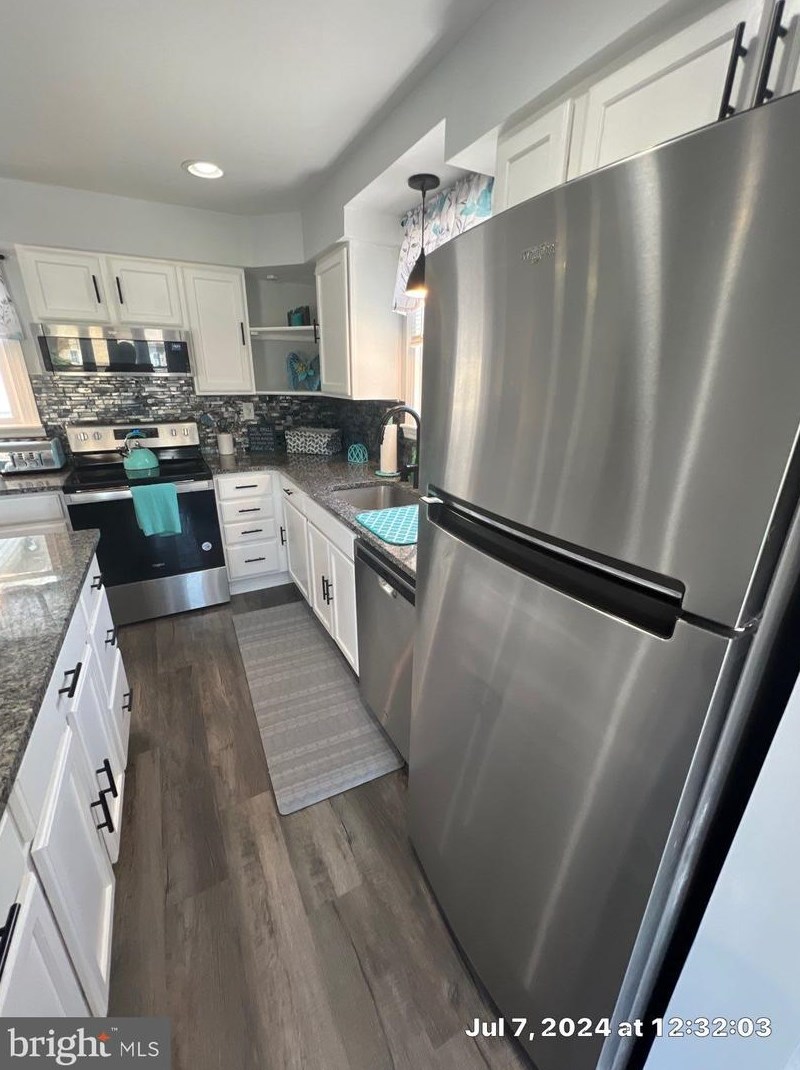 227 Cedar Ave, West Deptford, NJ 08066