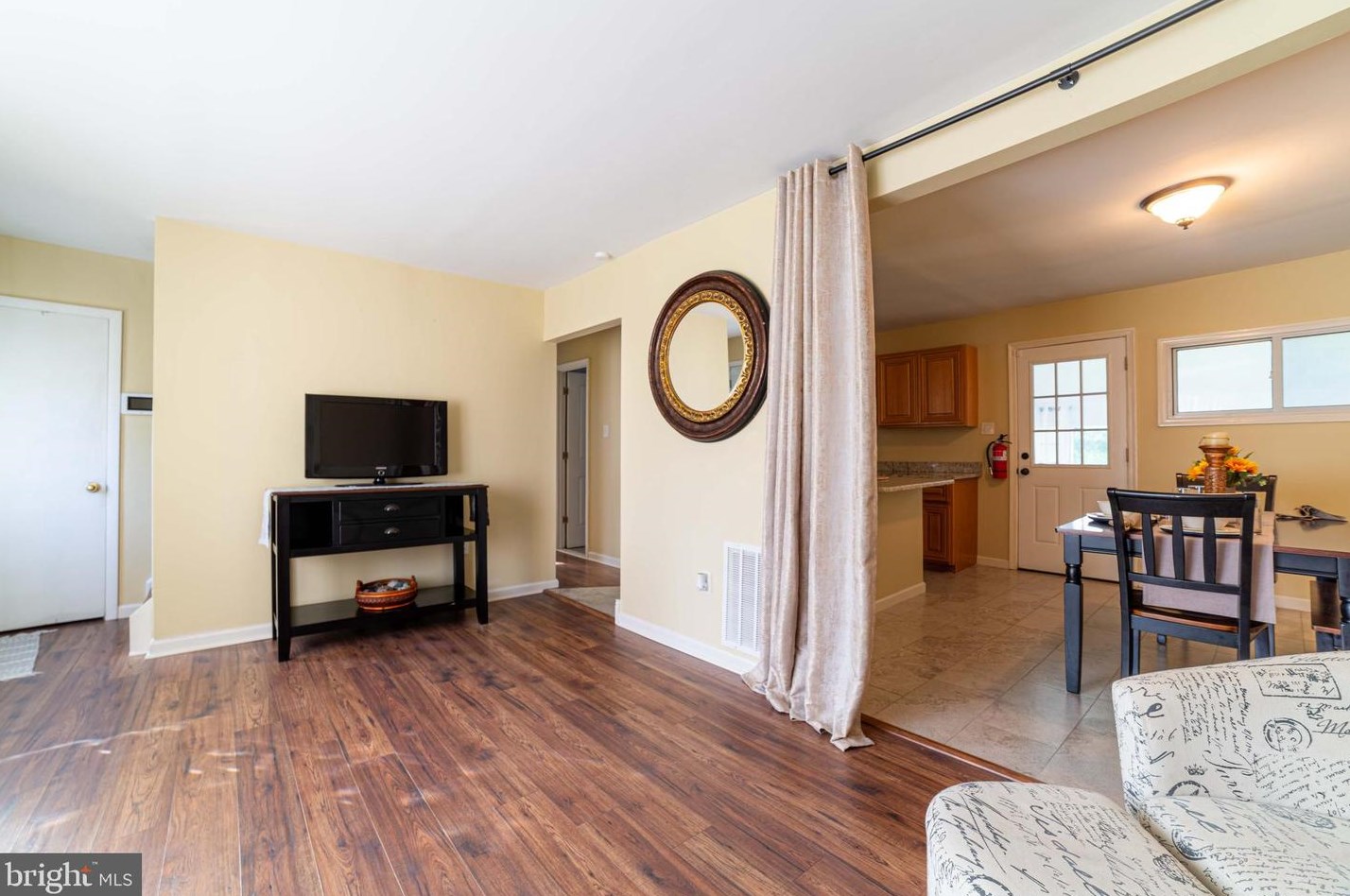 1426 Glassboro Rd, Wenonah NJ  08090-1506 exterior