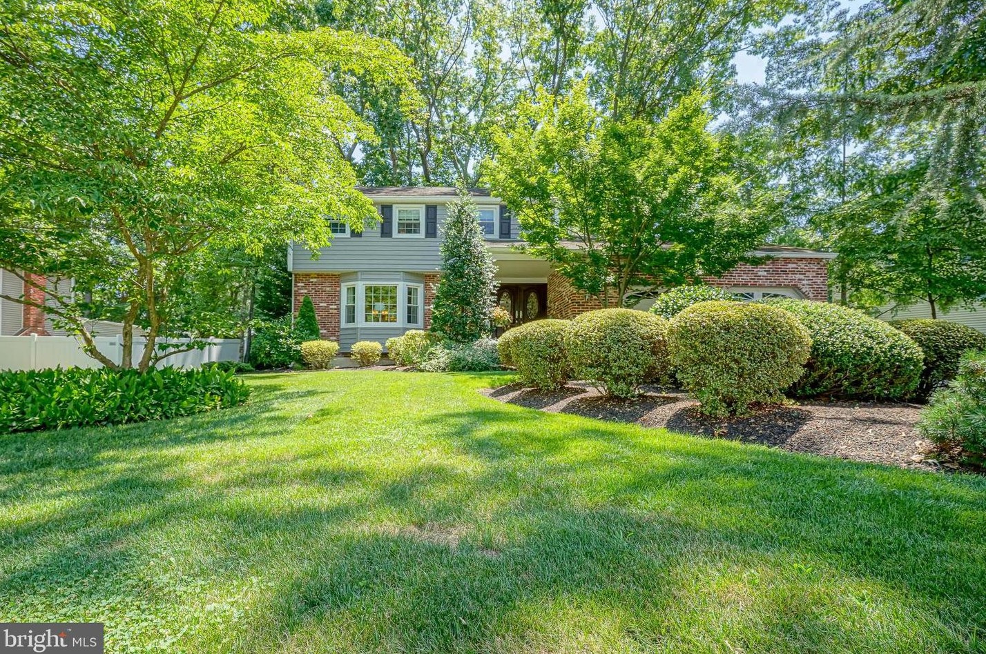 6 Timber Hill Dr, Blenheim, NJ 08012