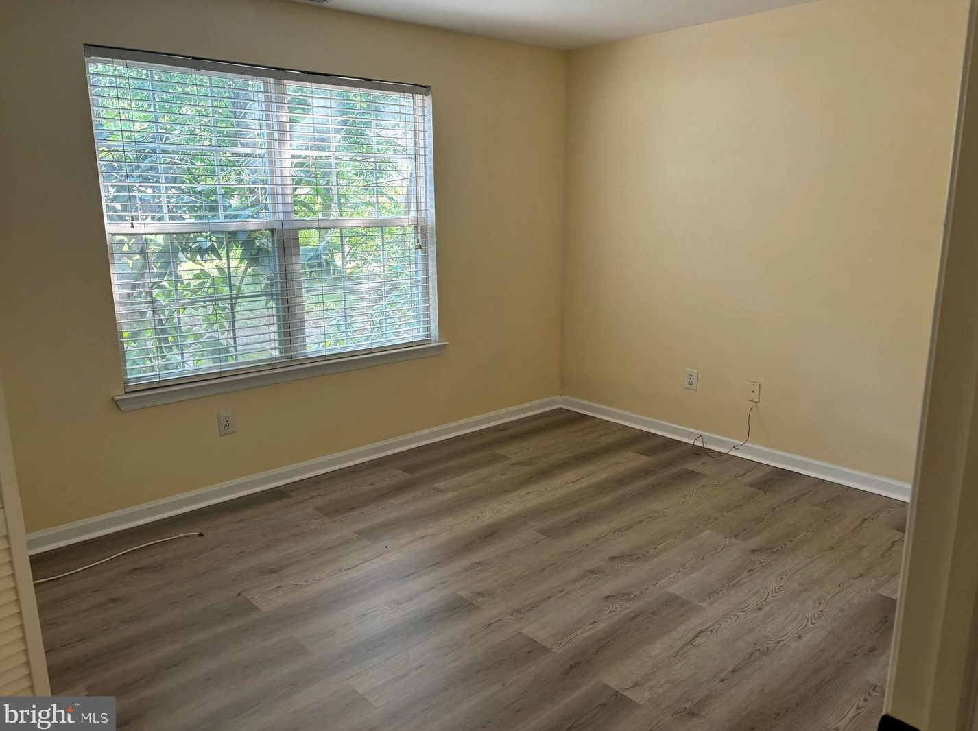 1370 Tristram Cir, West Deptford NJ  08051-2260 exterior