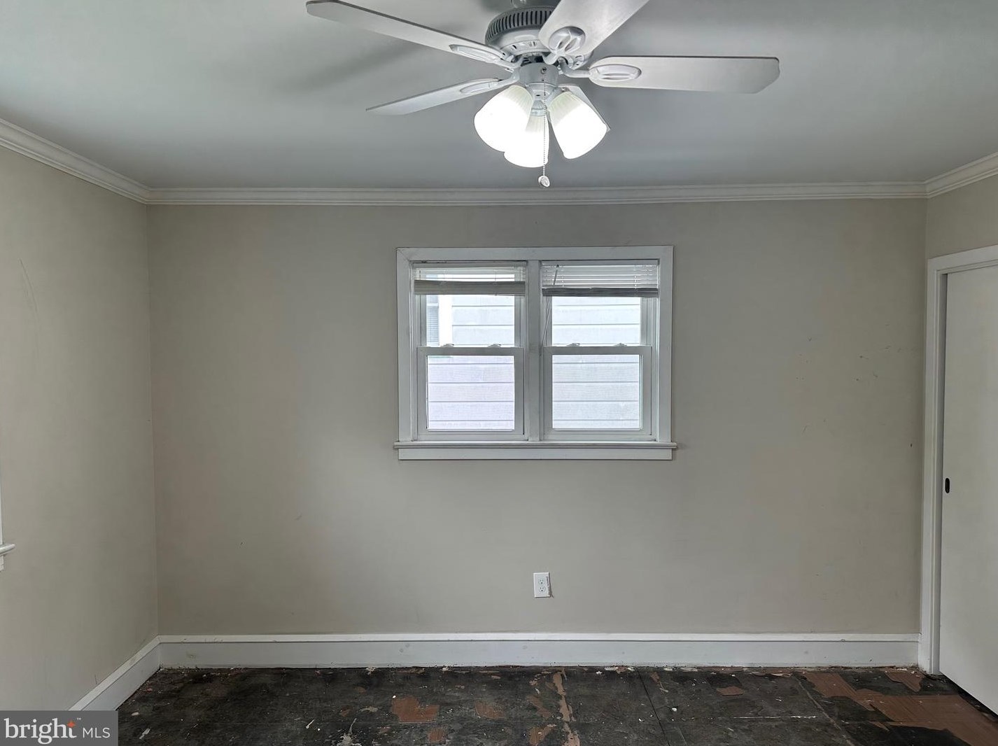528 N Delaware St, West Deptford, NJ 08066