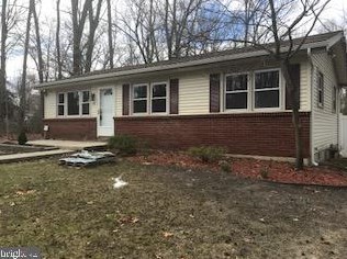 42 Shady Ln, West Deptford, NJ 08093